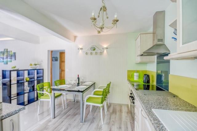 Villa Maison Blanche Tulle 1 A 4 Personnes エクステリア 写真