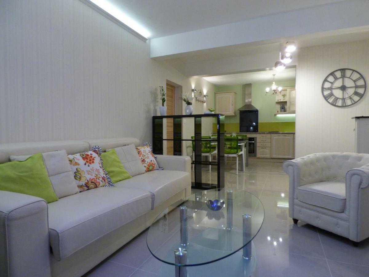 Villa Maison Blanche Tulle 1 A 4 Personnes エクステリア 写真